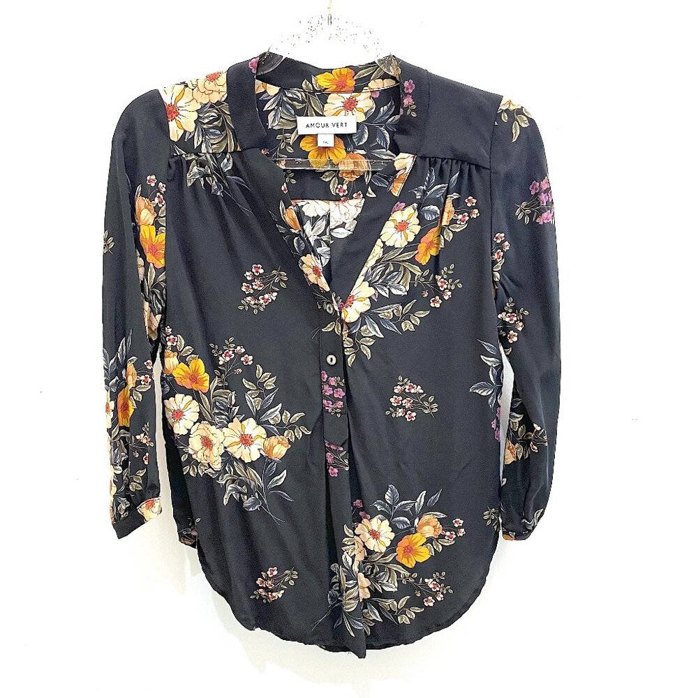 Amour Vert Silk Floral Blouse 3/4 Length Sleeve Sz XXS Black 100% Silk